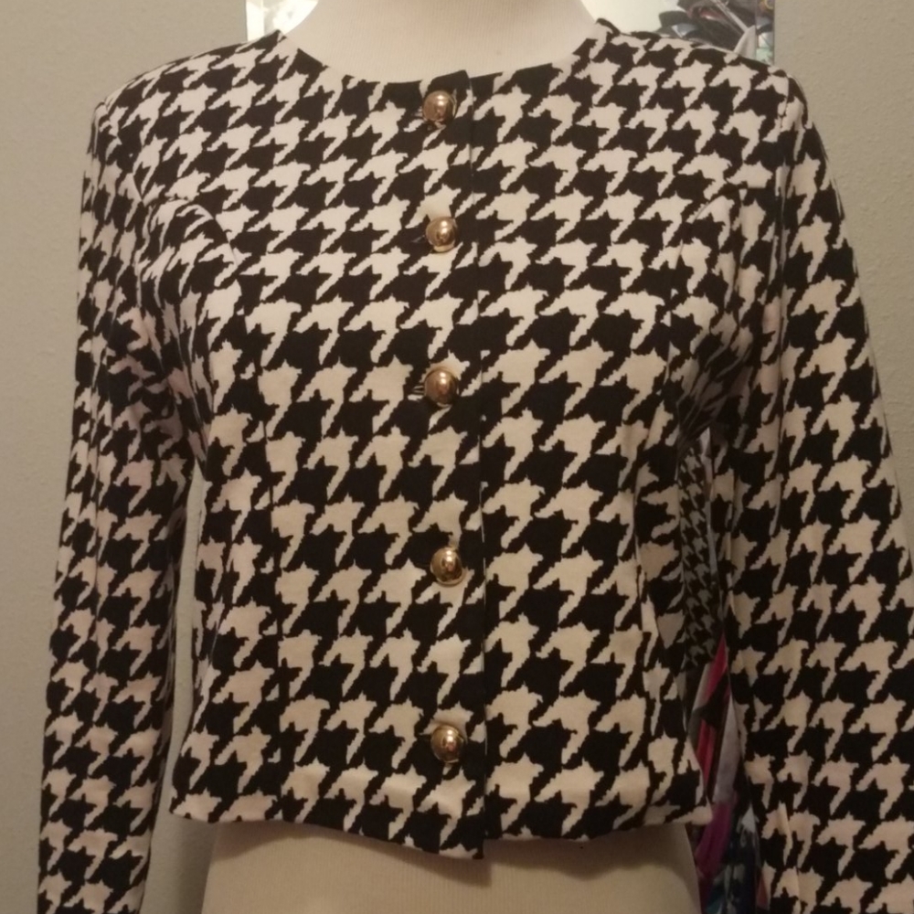 Houndstooth classic!!